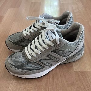 New Balance 990v5 Sneakers